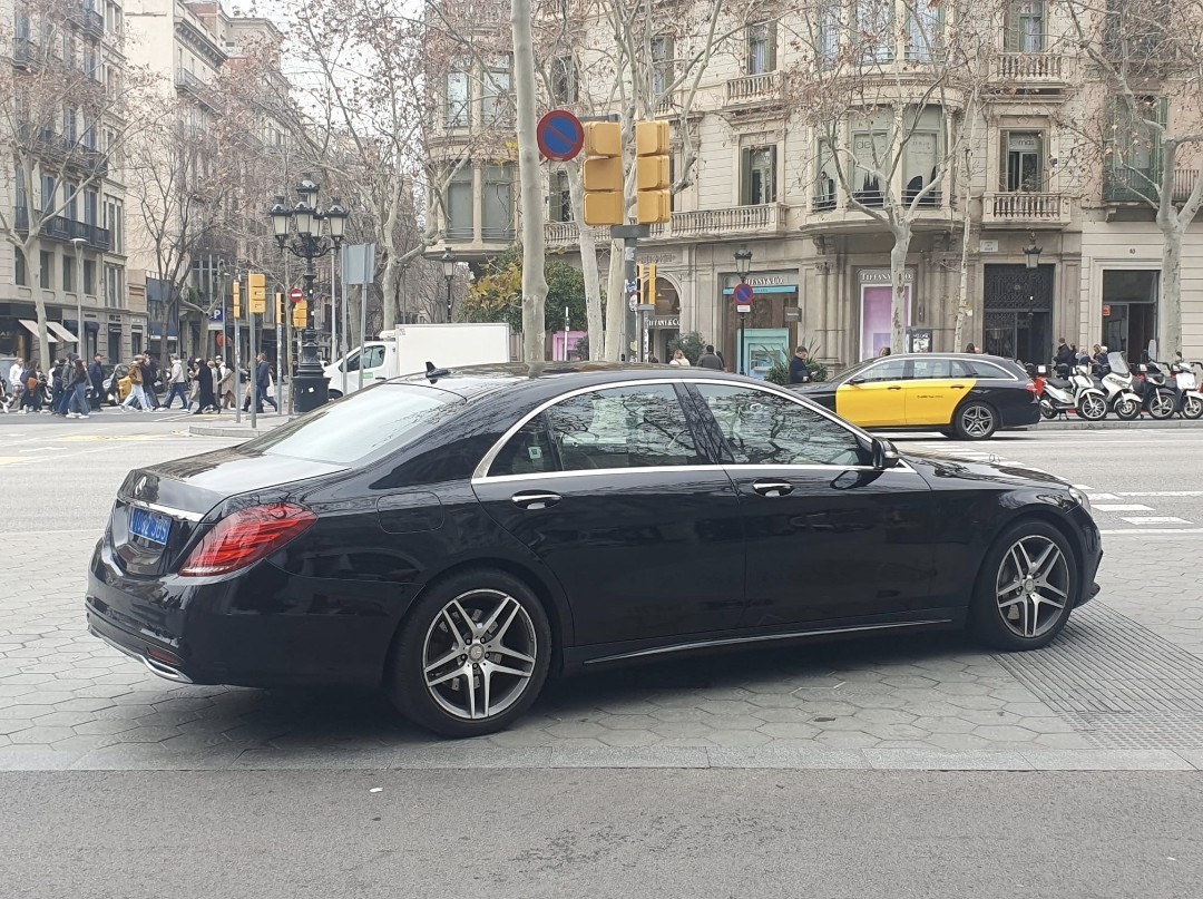 Taxi Mercedes Aeropuerto 